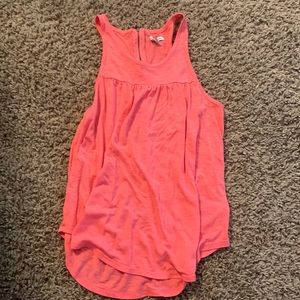 Pink tank top